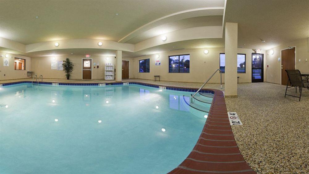 Holiday Inn Express Hotel & Suites Mount Airy By Ihg Экстерьер фото